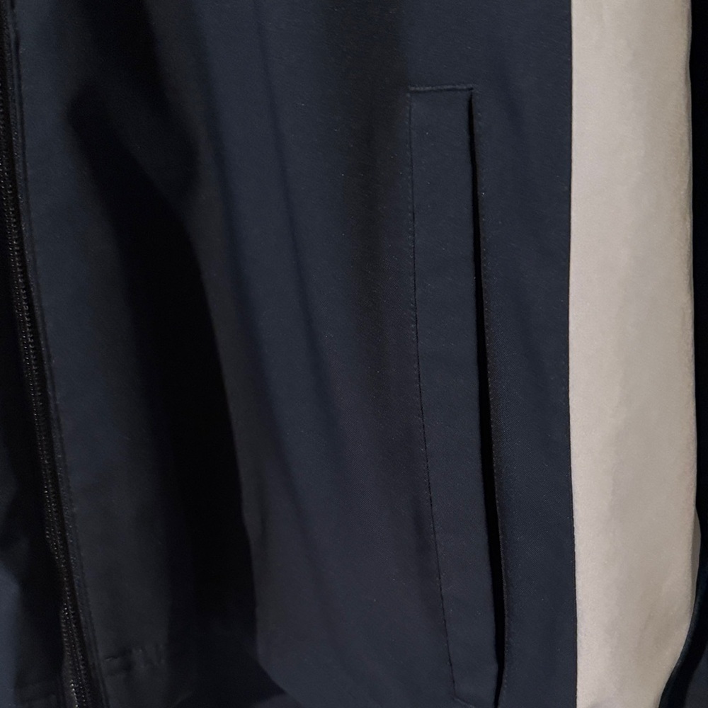 Nike Deep Navy Blue and Gray Jacket with Logo - Picture 5 of 6